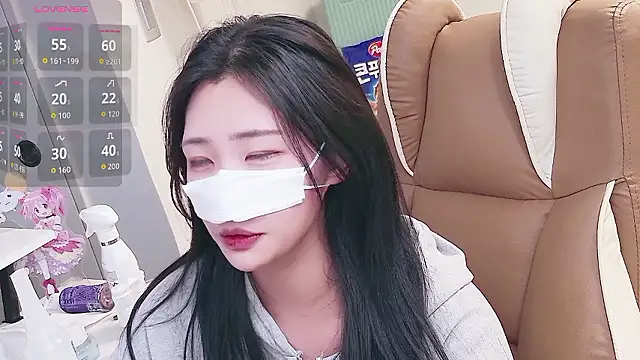 Milk Sola online show from 06.29.26