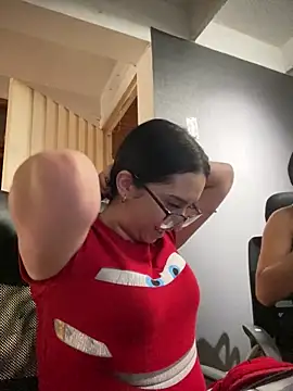 Snapshot of Kloe_Novoa chatting on 02.04.26 Kloe Novoa online show from 02.04.26