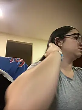 Snapshot of Kloe_Novoa chatting on 03.05.26 Kloe Novoa online show from 03.05.26