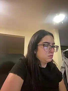 Kloe Novoa online show from 04.22.26