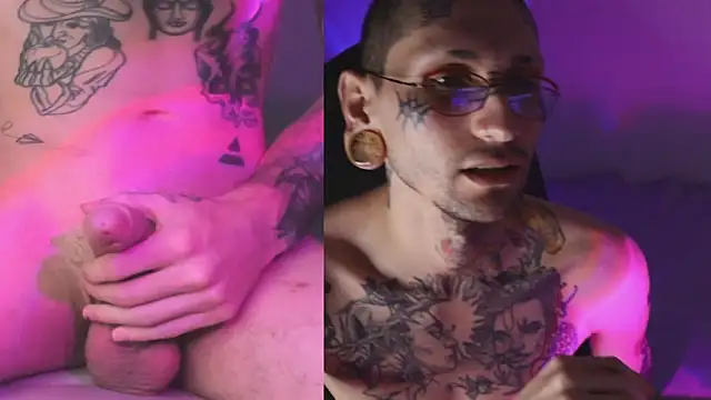 Snapshot of TokyoHatsumoto chatting on 11.13.25 TokyoHatsumoto online show from 11.13.25