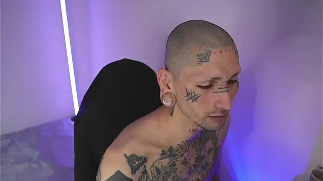 Snapshot of TokyoHatsumoto chatting on 01.31.26 TokyoHatsumoto online show from 01.31.26