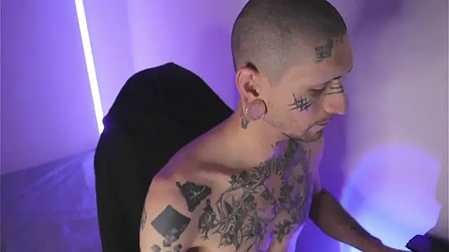 Snapshot of TokyoHatsumoto chatting on 02.02.26 TokyoHatsumoto online show from 02.02.26