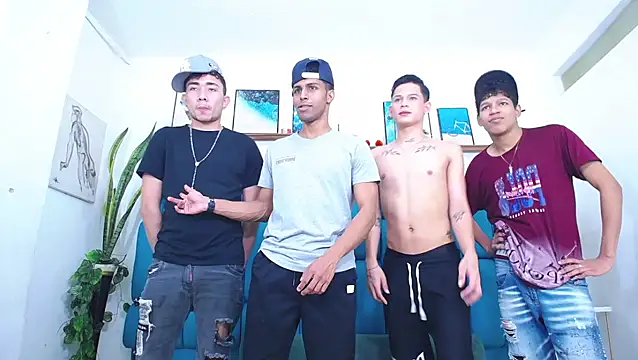 Hot Boys Latinos X online show from 03.10.26