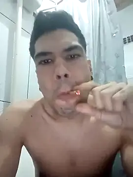 Snapshot of Godsitopro chatting on 11.01.25 Godsitopro online show from 11.01.25