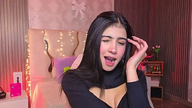 MAIILY TAY online show from 03.17.26