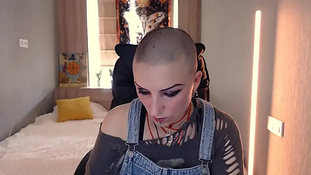Sweet-n-Strong online show from 07.03.26