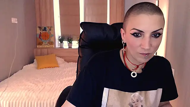 Sweet-n-Strong online show from 07.08.26
