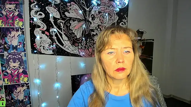 Carla Vogue online show from 12.15.25