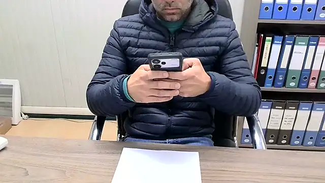 Evasionee online show from 11.21.25