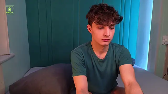 Snapshot of Richard_steele_hot chatting on 02.12.26 Richard steele hot online show from 02.12.26