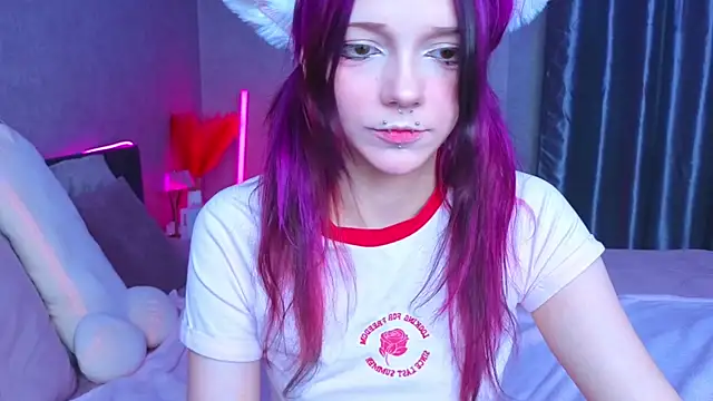 Snapshot of KittieHeart chatting on 10.26.25 KittieHeart online show from 10.26.25