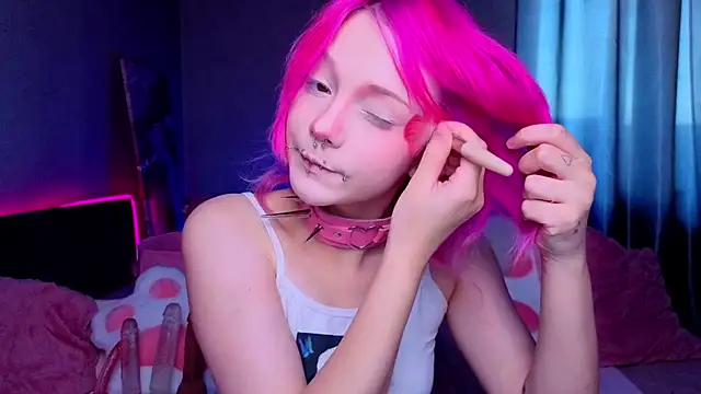 Snapshot of KittieHeart chatting on 06.30.26 KittieHeart online show from 06.30.26