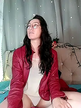 eva delight  online show from 11.21.25