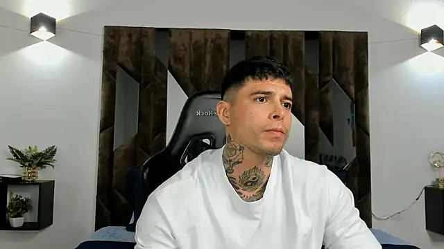 MATEO DILUCA online show from 01.08.26