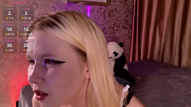VivieSunn online show from 06.21.26
