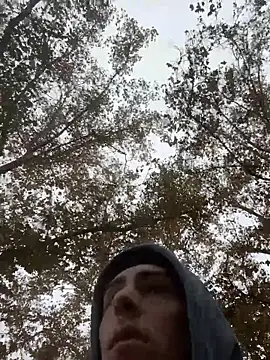 Snapshot of slimshadypt2 chatting on 11.30.25 slimshadypt2 online show from 11.30.25