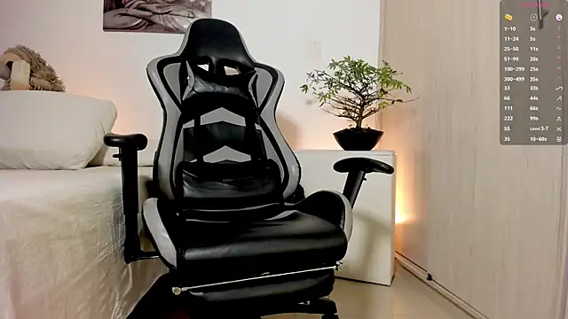 IamKael  online show from 02.15.26