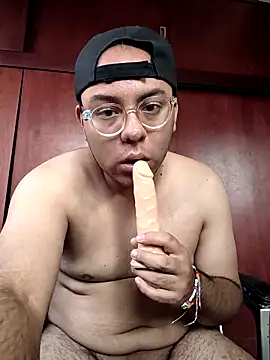 Snapshot of Fernandperez21 chatting on 02.16.26 Fernandperez21 online show from 02.16.26