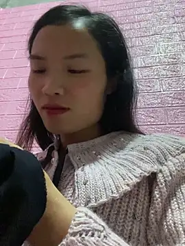 Snapshot of Yunzang chatting on 12.16.25 Yunzang online show from 12.16.25