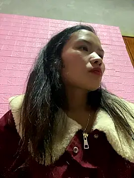 Snapshot of Yunzang chatting on 02.13.26 Yunzang online show from 02.13.26