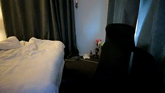 john clarisa online show from 12.21.25