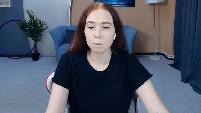 Snapshot of AddieOsler chatting on 06.30.26 AddieOsler online show from 06.30.26