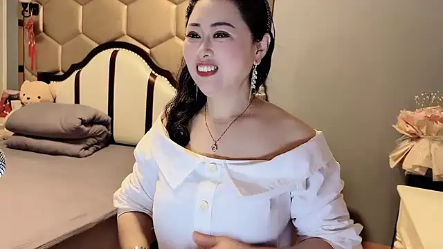 yaoyao22678 online show from 05.07.26