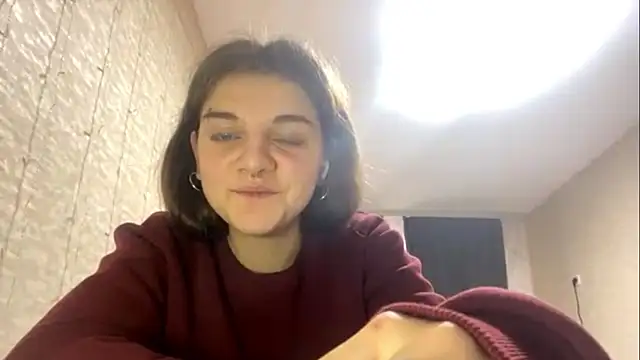 TorieStarry online show from 11.02.25