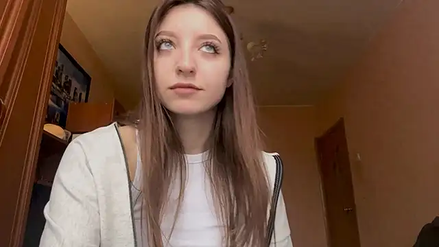 ClaudieZorzi online show from 11.03.25