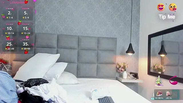 Luna Bella3 online show from 12.21.25