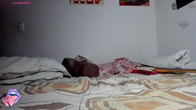 ghostwomaan online show from 05.11.26