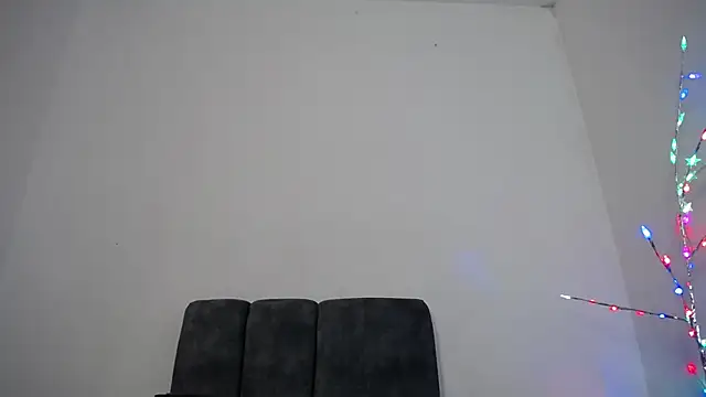 Mia fox29 online show from 12.23.25