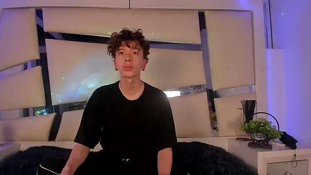 Snapshot of Genesis_ask chatting on 11.29.25 Genesis ask online show from 11.29.25