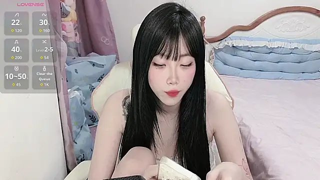 Vivian-88 online show from 04.24.26