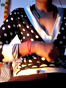 Snapshot of Hot-Rubyy chatting on 12.05.25 Hot-Rubyy online show from 12.05.25