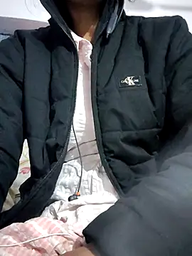 Snapshot of Hot-Rubyy chatting on 12.15.25 Hot-Rubyy online show from 12.15.25