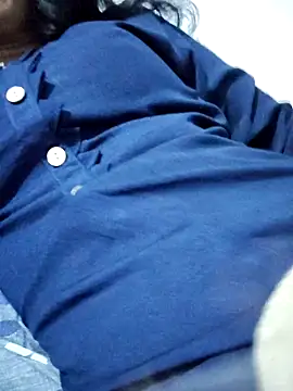 Snapshot of Hot-Rubyy chatting on 12.23.25 Hot-Rubyy online show from 12.23.25