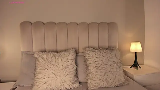 Melanie hillz online show from 03.14.26