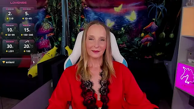 Snapshot of ScarlettPalmer chatting on 08.02.26 ScarlettPalmer online show from 08.02.26