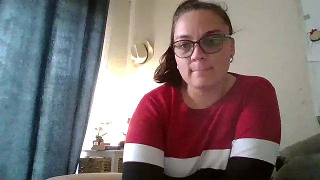 Snapshot of lilMissMarli chatting on 07.10.26 lilMissMarli online show from 07.10.26