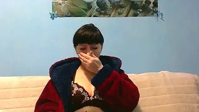 Snapshot of IffetLove42 chatting on 05.13.26 IffetLove42 online show from 05.13.26