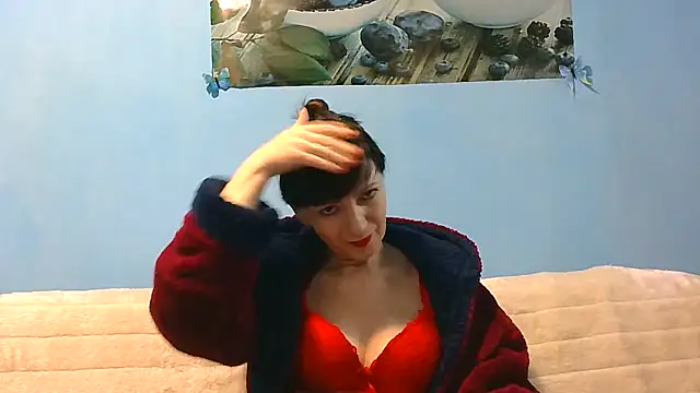 Snapshot of IffetLove42 chatting on 05.17.26 IffetLove42 online show from 05.17.26