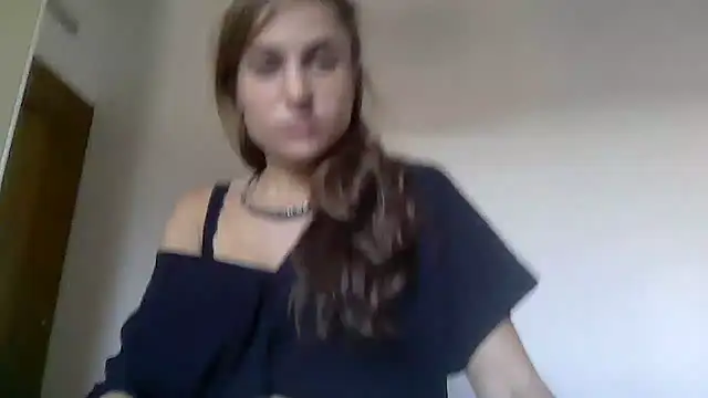 Snapshot of SinnEmily chatting on 11.03.25 SinnEmily online show from 11.03.25