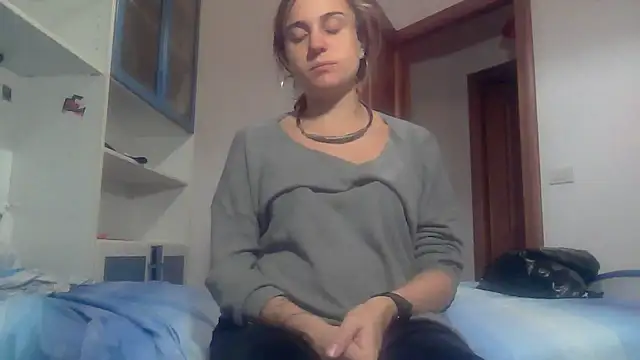 Snapshot of SinnEmily chatting on 11.17.25 SinnEmily online show from 11.17.25