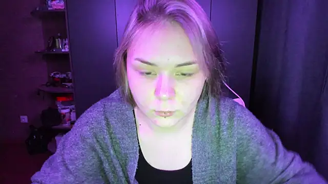 sophia lix online show from 11.08.25