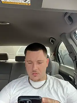 Snapshot of thepornplugz chatting on 02.18.26 thepornplugz online show from 02.18.26