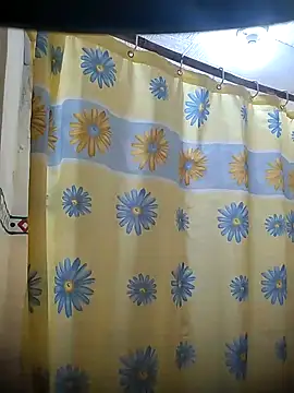 Alex Sweeting online show from 11.22.25