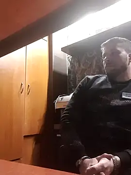 Snapshot of TheSexyMaster chatting on 10.29.25 TheSexyMaster online show from 10.29.25