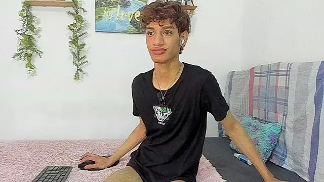 Augustvalen online show from 11.03.25